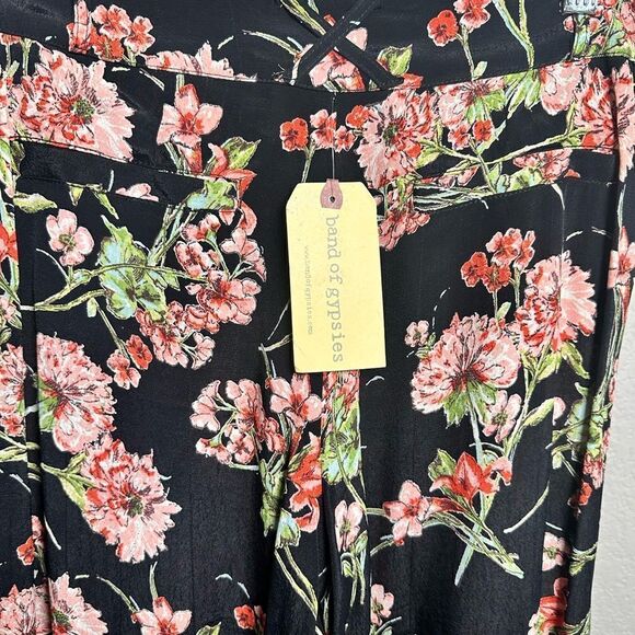 NWT Band of Gypsies Boho Lightweight Black Floral Palazzo Pants - Size Medium - Picture 5 of 6